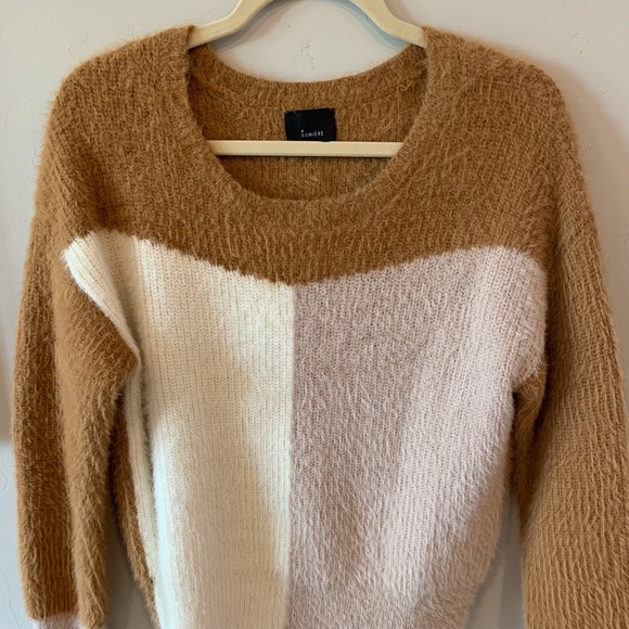 Spring Sweater - Picture 2 of 8